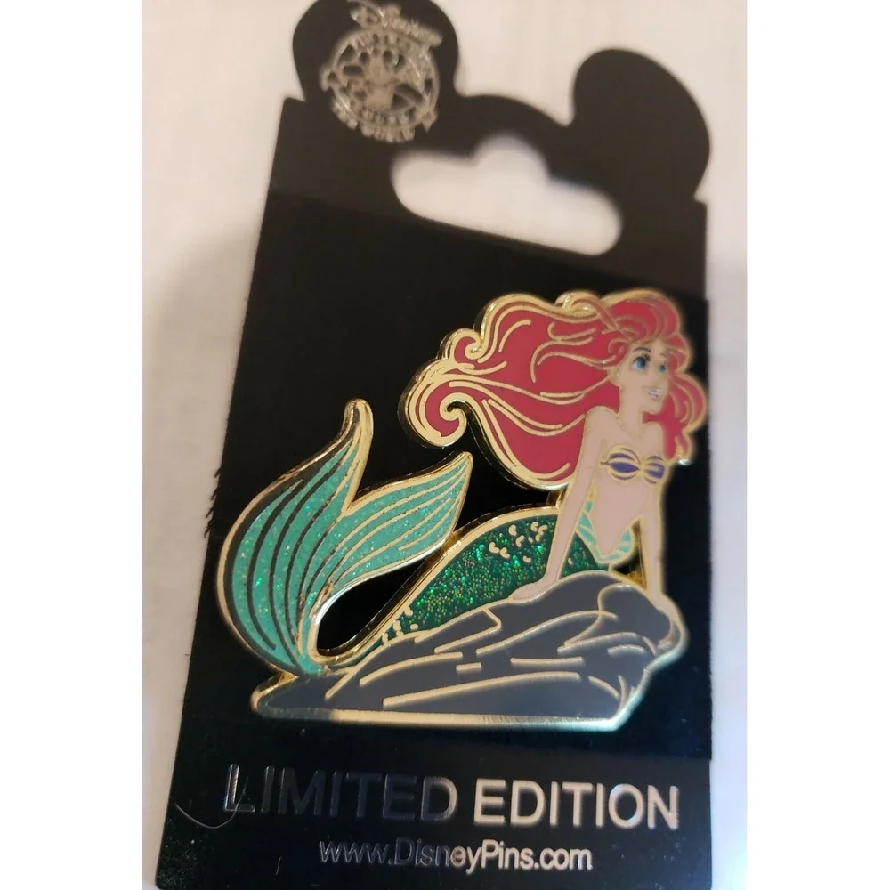 Disney Pin Little Mermaid Princess Ariel on the Rocks Shanghai SDR LE 500 00001‎